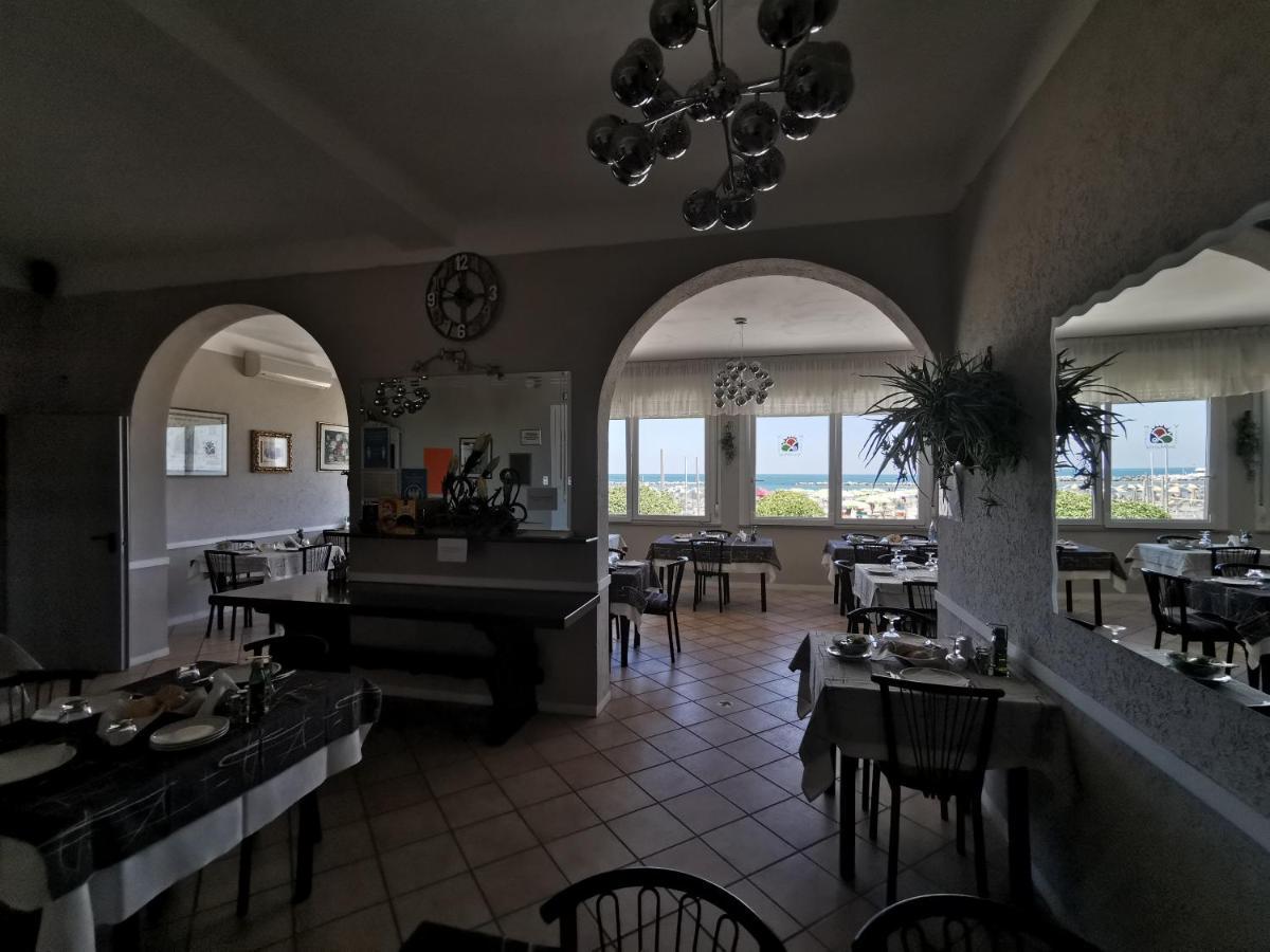 Hotel Vistamare Viserba Rímini Exterior foto